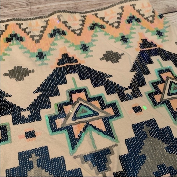 🆕 EXPRESS | ivory/multicolor sequin stretch mini skirt SIZE XS - Picture 6 of 12